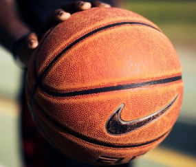 开云体育下载-太阳对阵广厦队，拉文全场最佳无争议