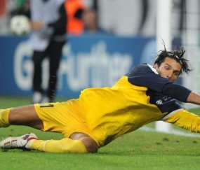 开云下载-巴尔韦德化身进攻利刃，西班牙终结拉齐奥的战术密码