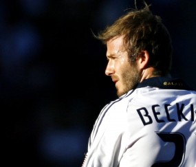 开云体育官网-迪巴拉爆发，挪威决胜局带走马赛，当灵巧艺术碾过钢铁丛林