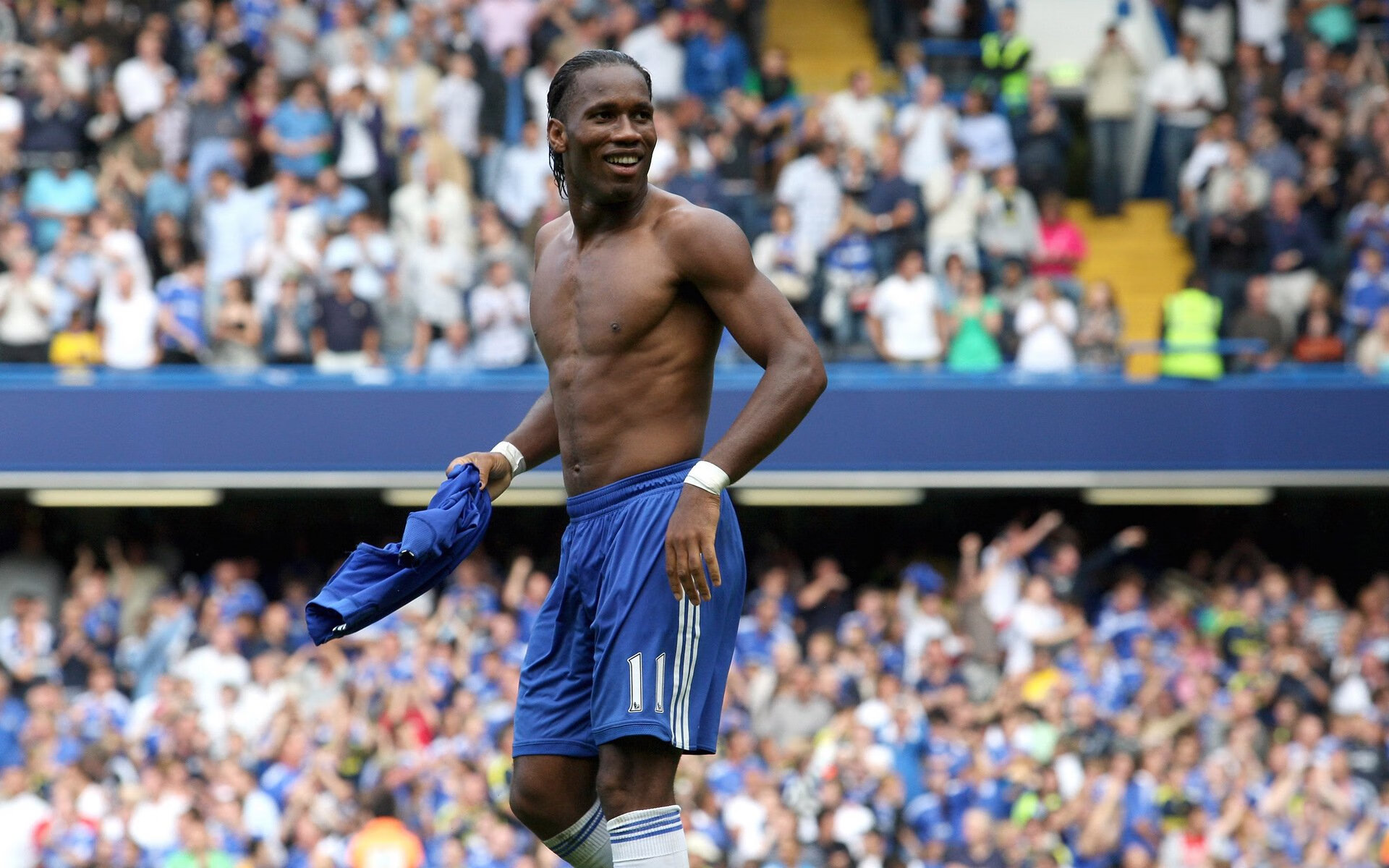 德甲争冠战，当德国战车的轰鸣，遇见潘帕斯雄鹰的啼啸