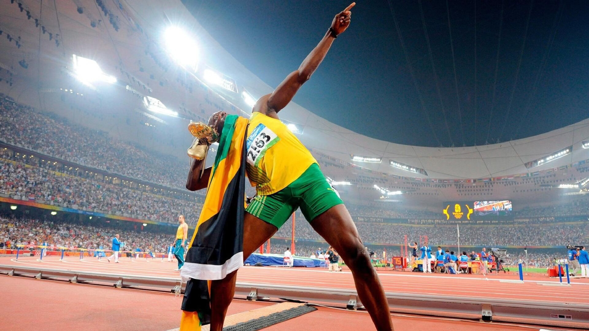 詹姆斯接管季后赛，开拓者火力压制老鹰的启示